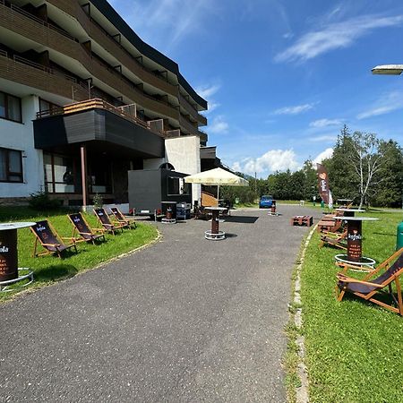 Atlas Hotel Tatry Tatranske Matliare Buitenkant foto