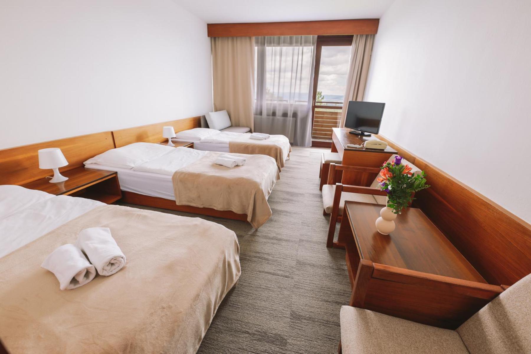Atlas Hotel Tatry Tatranske Matliare Buitenkant foto