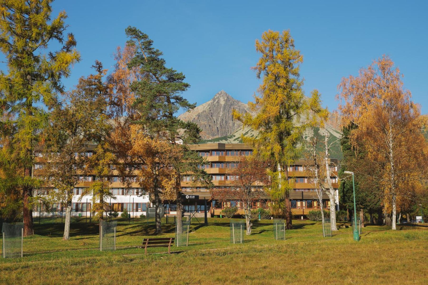 Atlas Hotel Tatry Tatranske Matliare Buitenkant foto