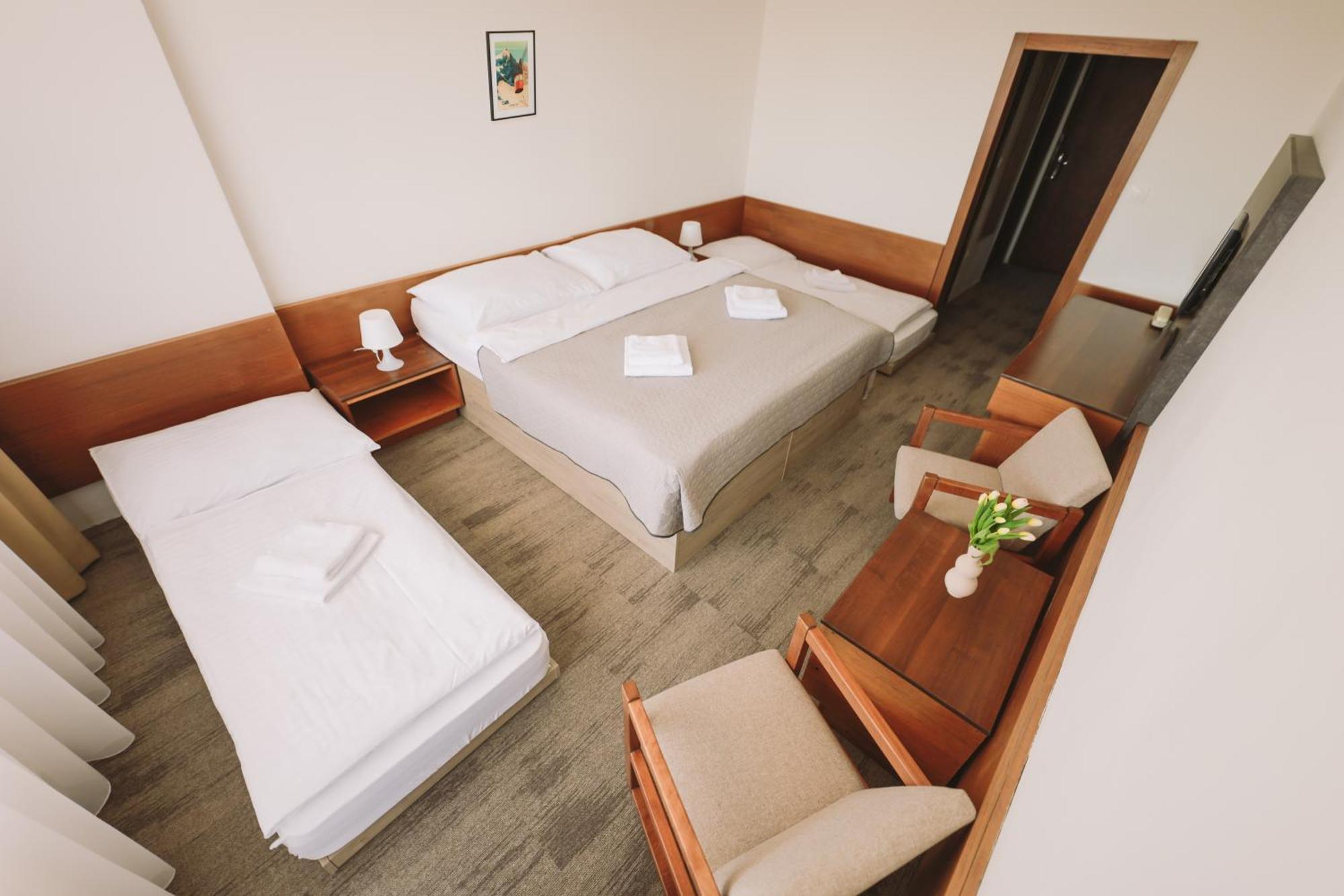 Atlas Hotel Tatry Tatranske Matliare Buitenkant foto